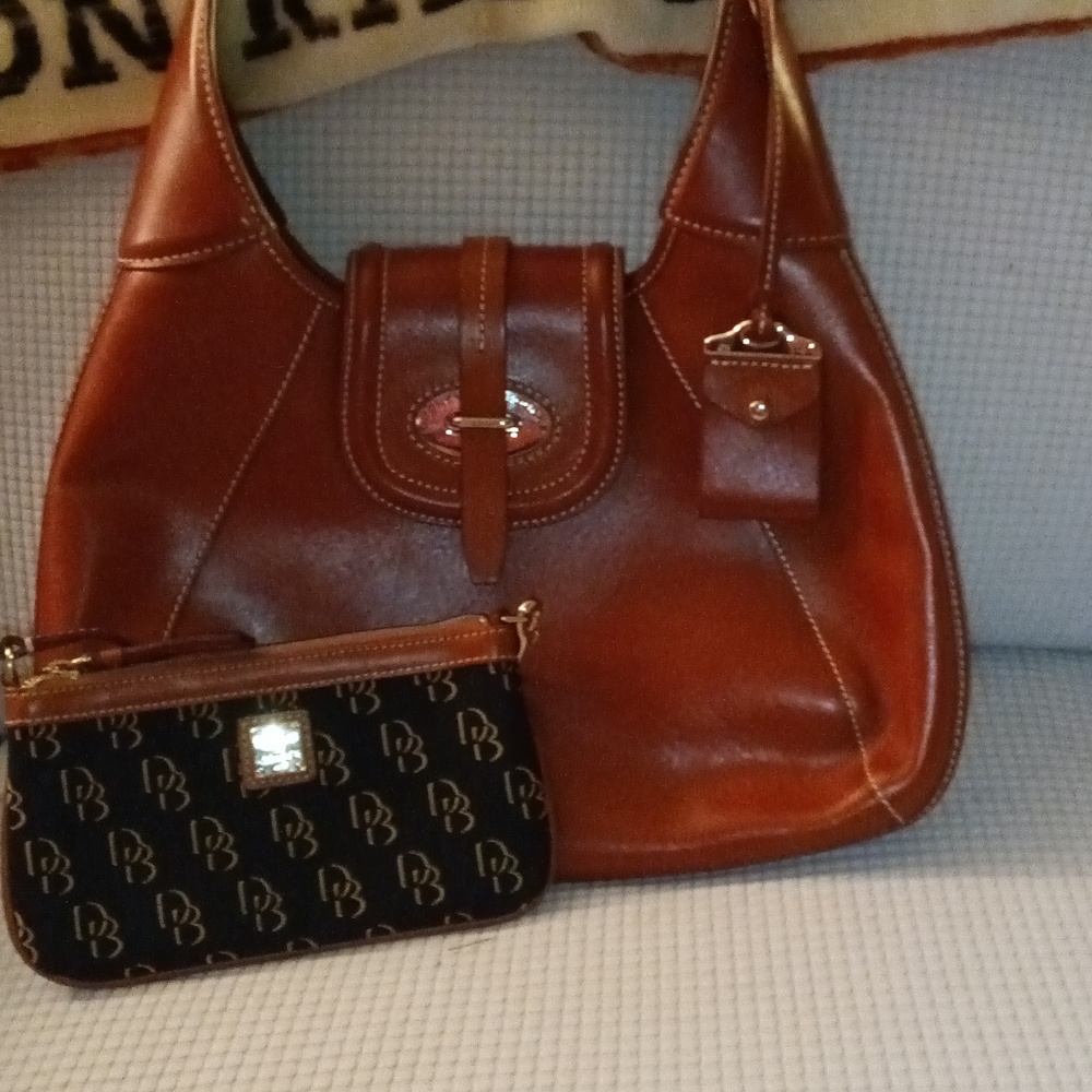 Purse.        A2